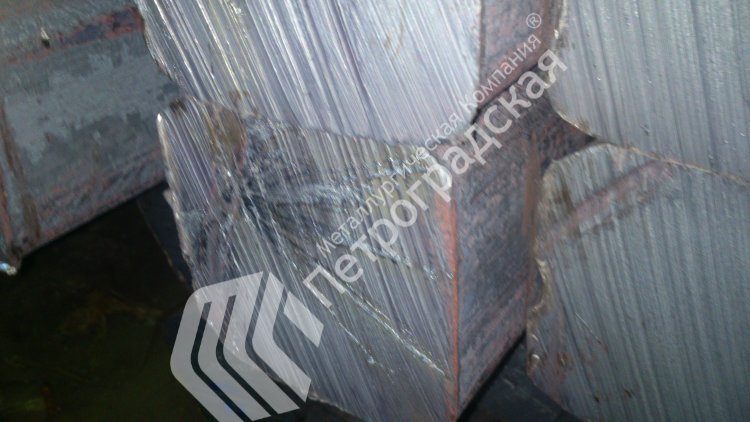 Квадрат стальной 50н