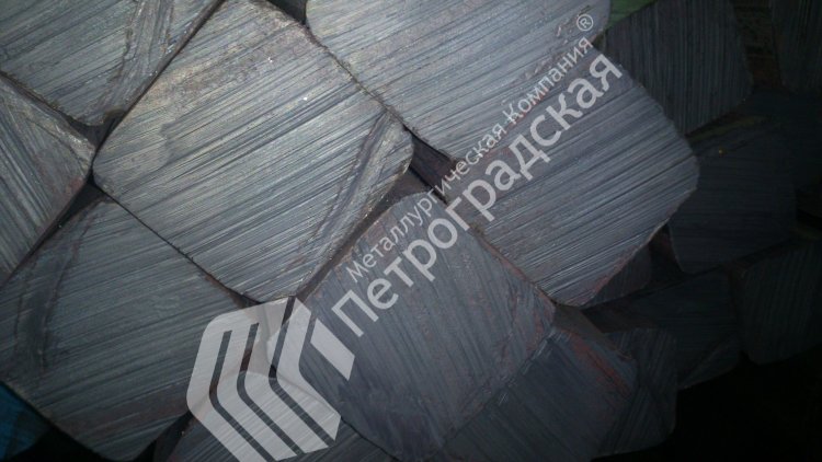 Квадрат стальной горячекатаный 50х